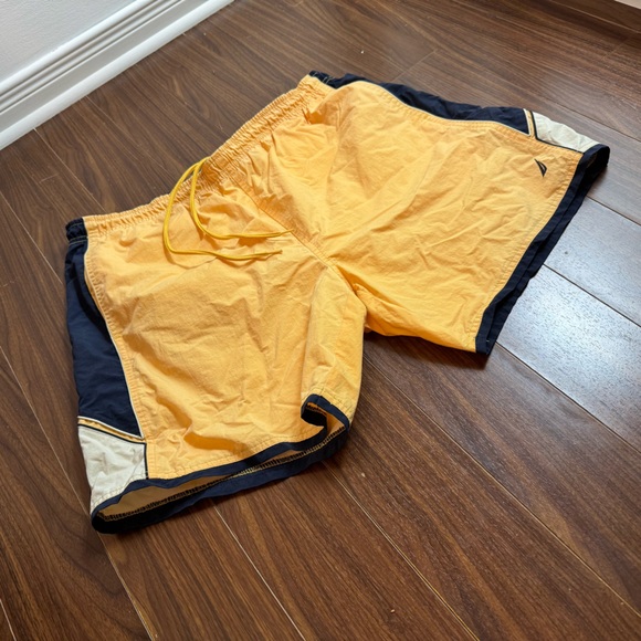 Vintage Y2K Nautica Swim Shorts M - Picture 2 of 9